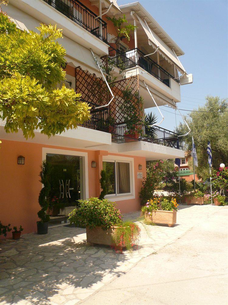 Hotel Avra Лигия Экстерьер фото
