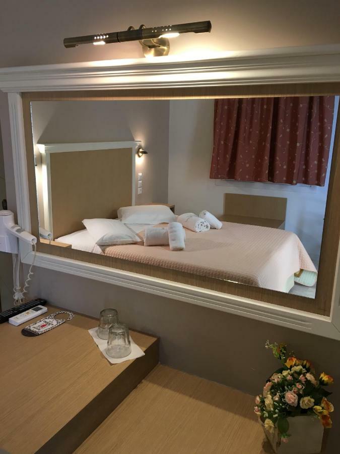 Hotel Avra Лигия Экстерьер фото